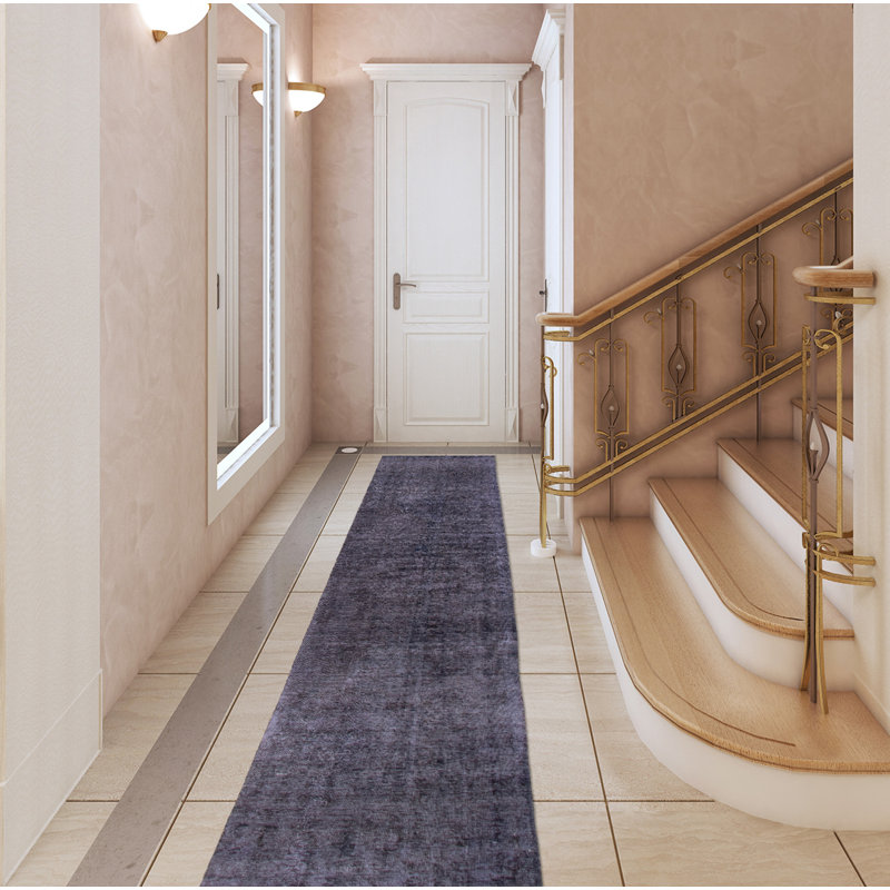 Tapis bleu foncé à transition de couleur 3 pi 3 po x 12 pi 7 po