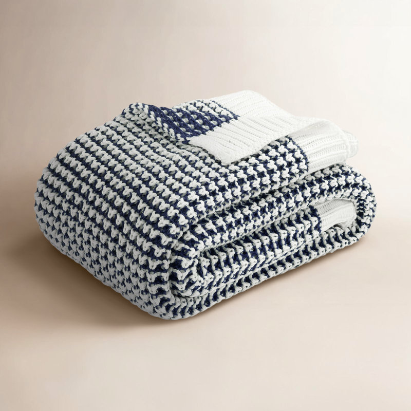 Jeté tricoté chic et doux Keil, Bleu marine