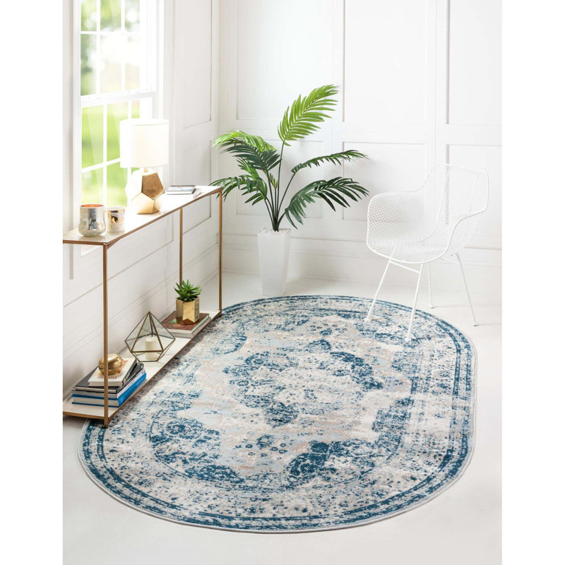 Brandt Oriental Indoor Rug, Oval 3'3" x 5'3"