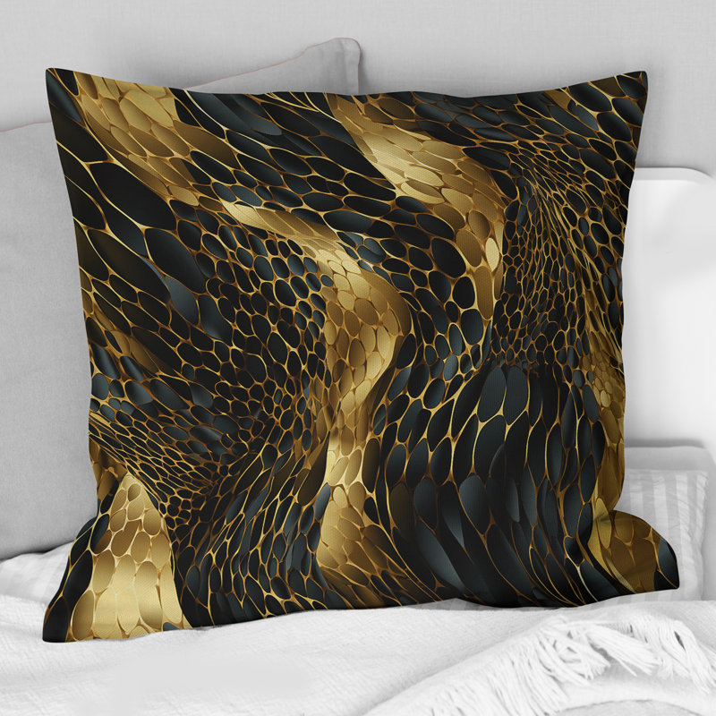 Coussin décoratif doré à imprimé doré et noir Gilded Opulence, H 16 po x l 16 po