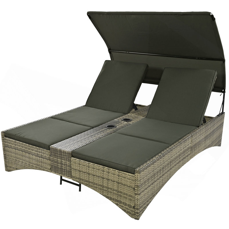 Chaise longue d'extérieur en rotin d'extérieur