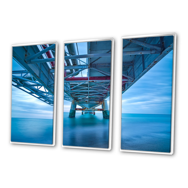 Large Industrial Pier - 3 pièces, cadre flottant, impression sur toile, L 36 po x H 28 po, Cadre blanc