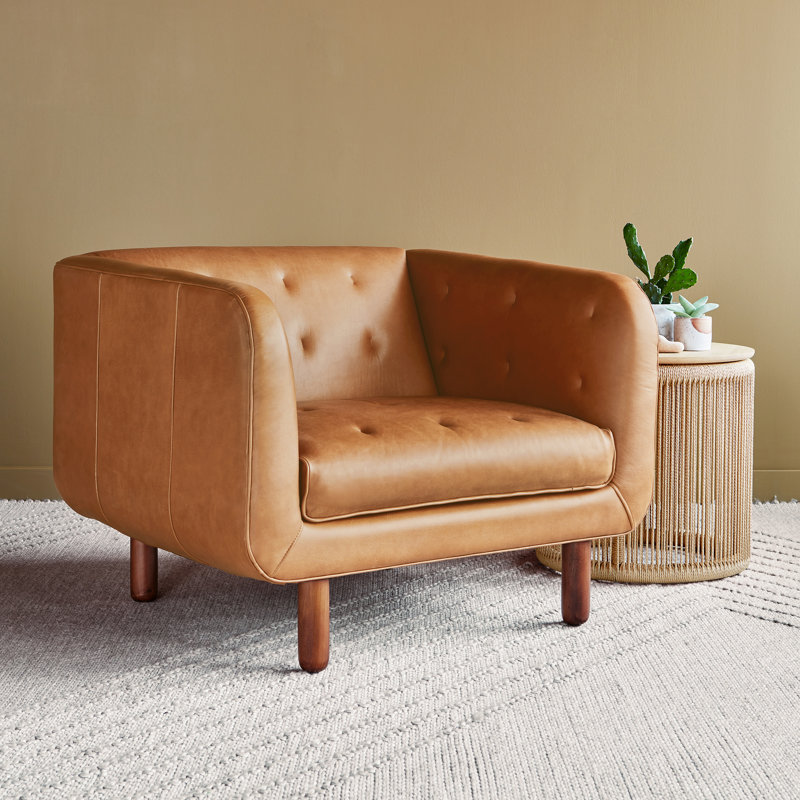 Beaconsfield Chair Canyon Whiskey Leather Walnut, Saddle Brown Genuine Leather