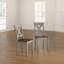 Chaise en bois massif Rabia