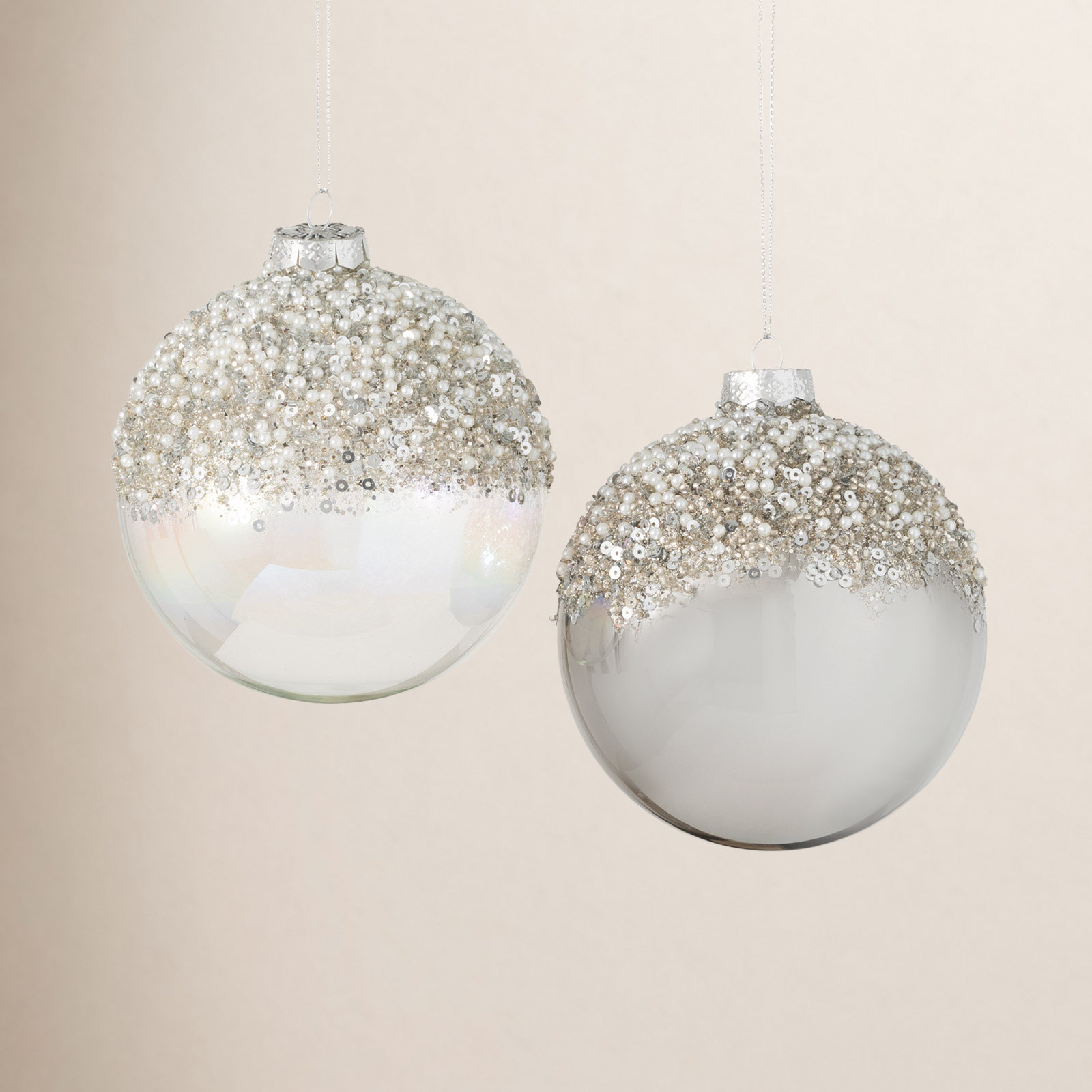 Frosted Reflections Clover Lane No Pattern Ball Ornament