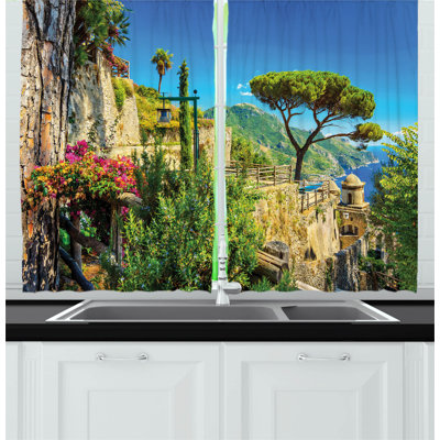 Pointed Kitchen Curtain