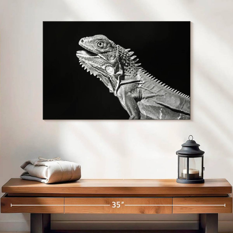 Iguane monochrome, H 16 po x l 24 po