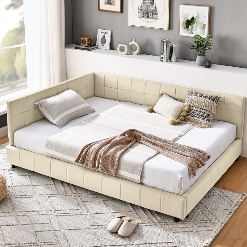 Lit double tapissier beige avec et pour une chambre à coucher gracieuse, Beige
