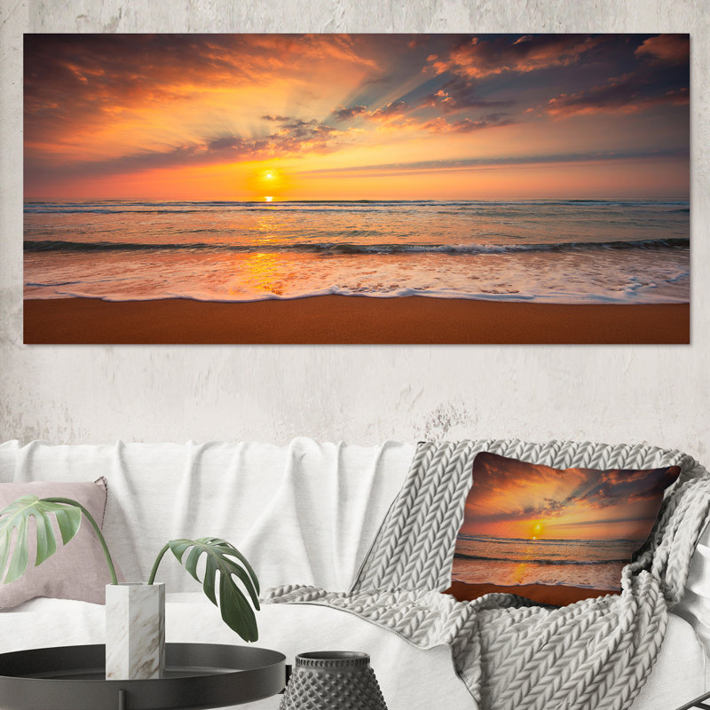 «Sunset over Waves Breaking at the Shore», reproduction sur toile, Toile tendue, H 28 po x l 60 po