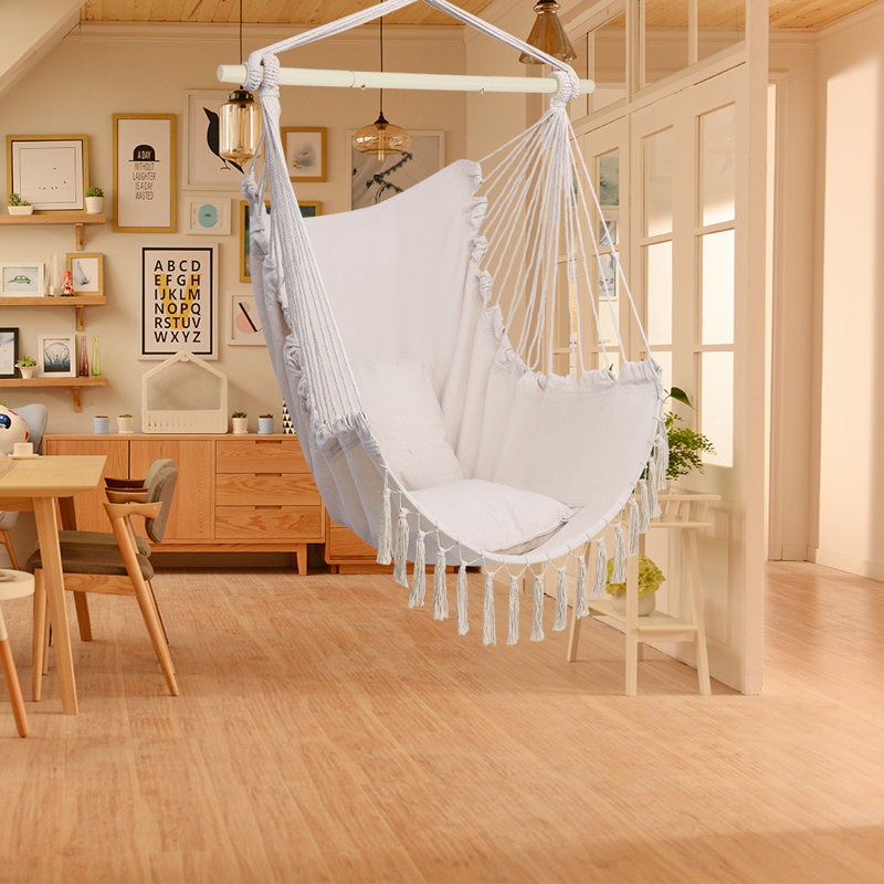 Chaise suspendue beige Pillow