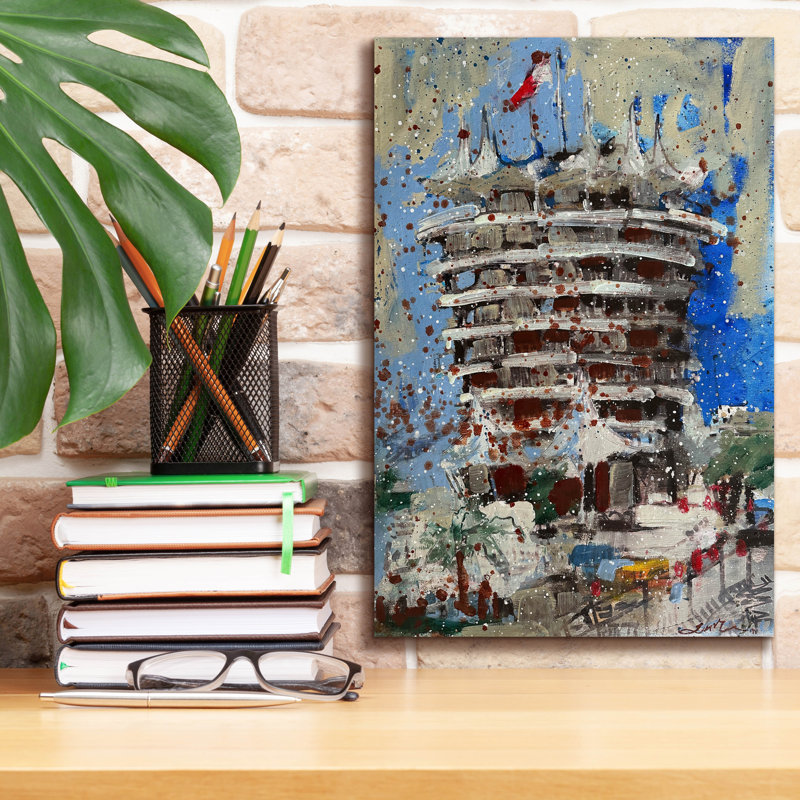 Toile épique «Bahrain Track Tower» par Erin McGee Ferrell, 12 po x 18 po, H 18 po x l 12 po