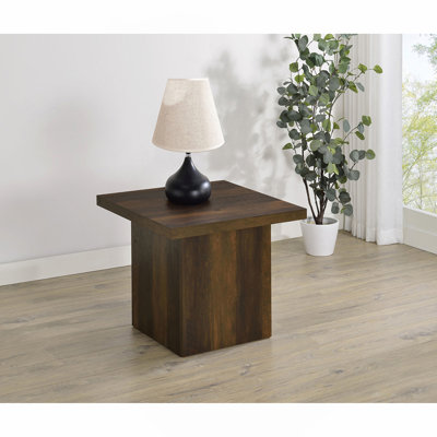Table de bout en pin foncé