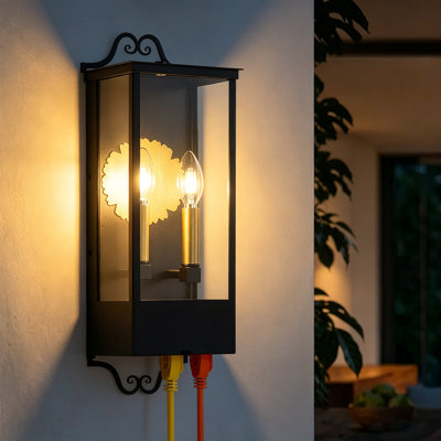 Applique murale d'extérieur à 2 lumières de 22,8 po de hauteur avec prise GFCI intégrée en verre trempé noir ETL imperméable avec crépuscule à l'aube