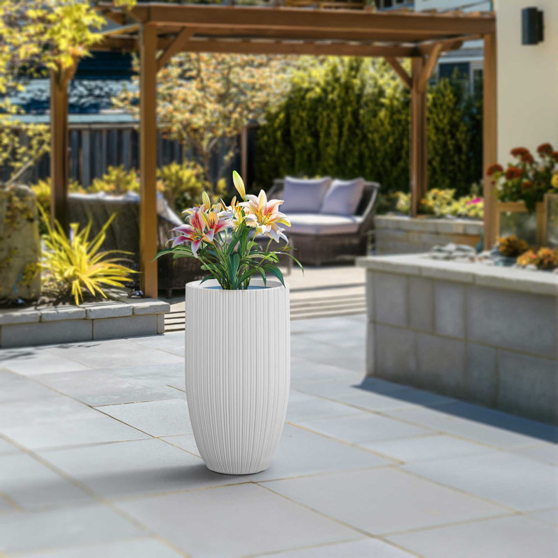 Derron Handmade Pot Planter, Crisp White (Upgraded Interior)