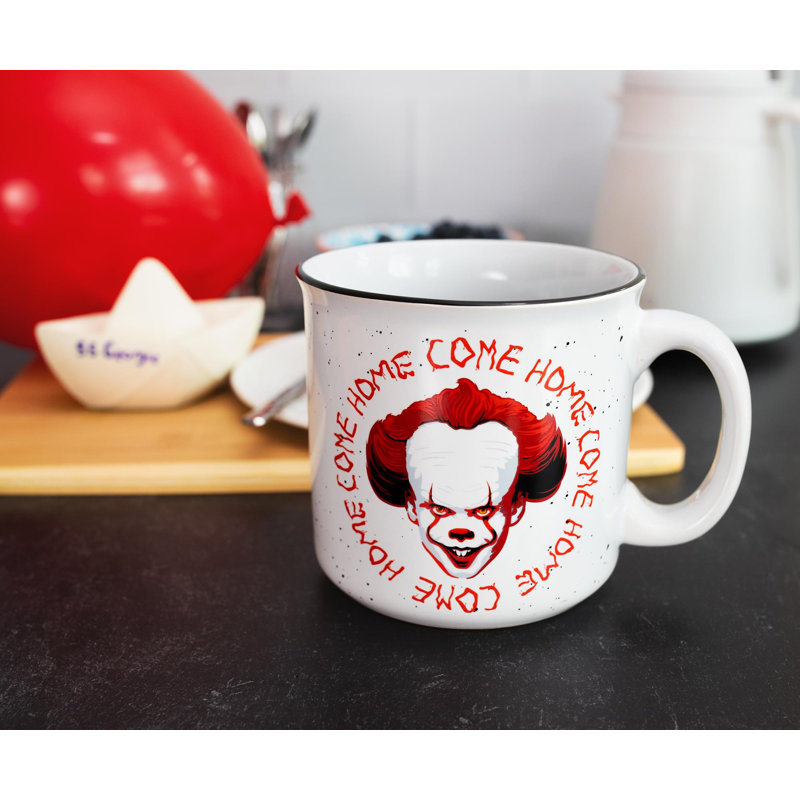Tasse de camping en céramique IT «Pennywise» | Peut contenir 20 onces