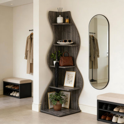 Tablette murale d'angle à 5 niveaux en bois gris au design utilitaire avec rangement spacieux et configuration pratique pour n'importe quelle pièce de votre maison ou de votre bureau