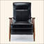 Fauteuil inclinable à accoudoirs en bois