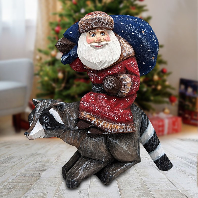 Figurine de chef-d'œuvre racoon en bois sculpté