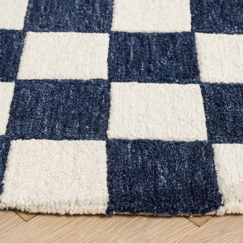Freemont Area Rug In Navy/Ivory, Round 6'