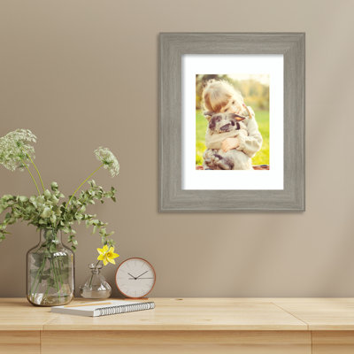 Grand Narrow Picture Frame