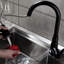 Robinet de cuisine noir avec douchette rétractable - Conception moderne, poignée simple pour une gestion facile de l'eau et une apparence élégante, mat réglable, fonctionnalité de réglage de la température