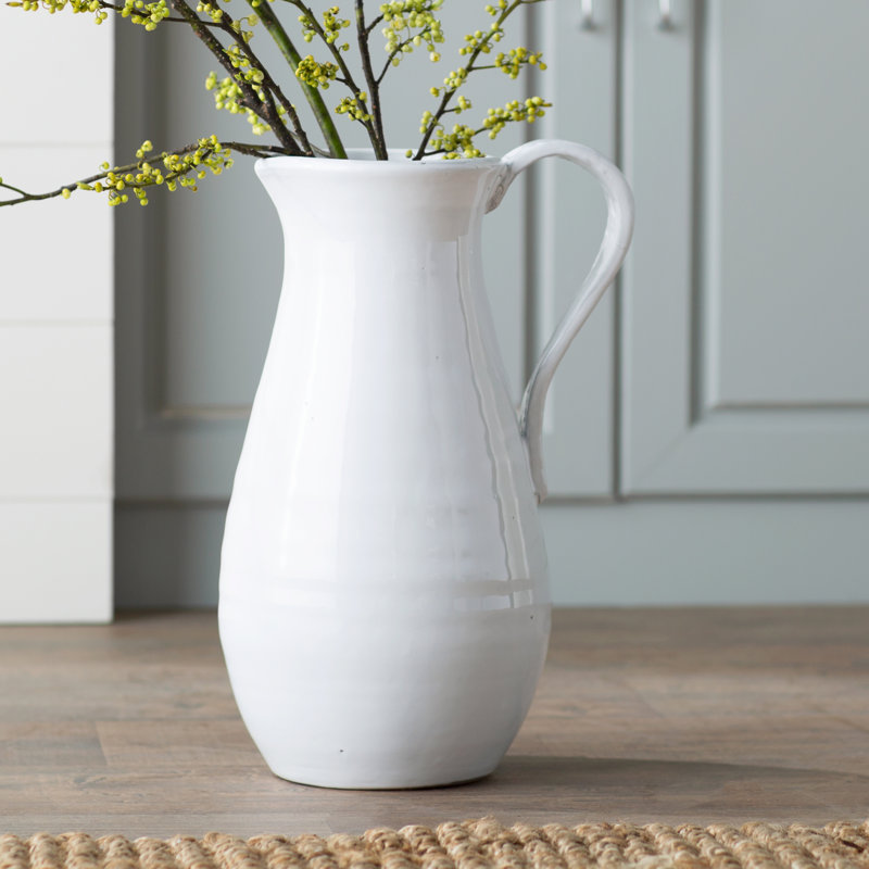 Aabriella 20oz. Ceramic Pitcher