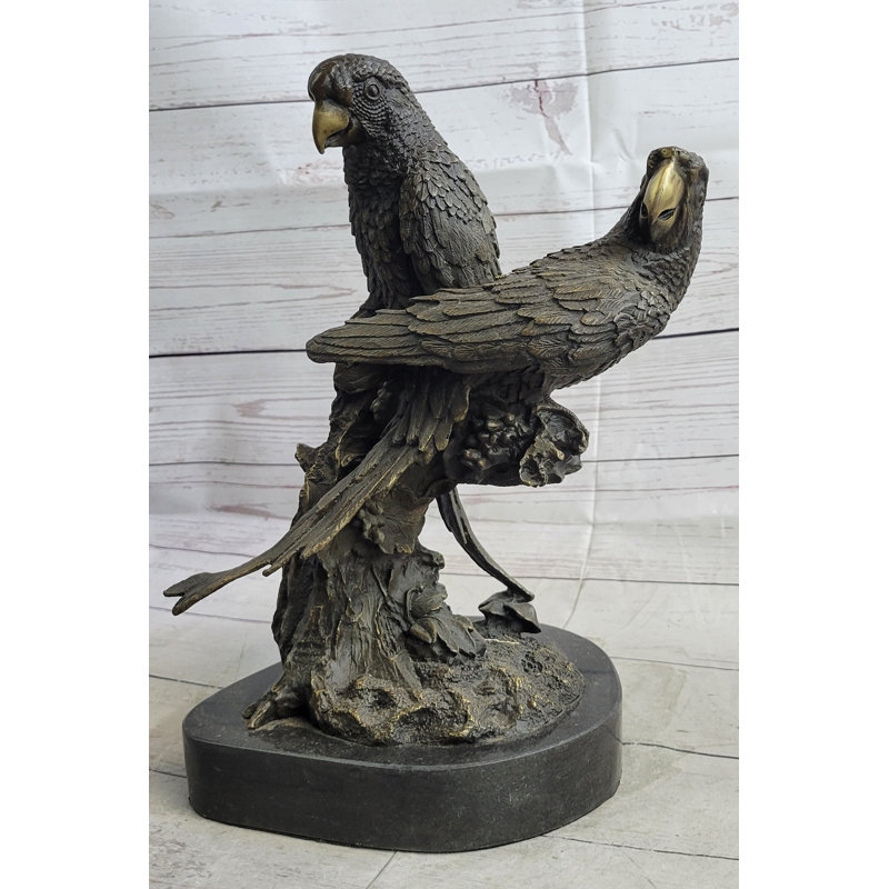 Figurines et sculptures Jolynne