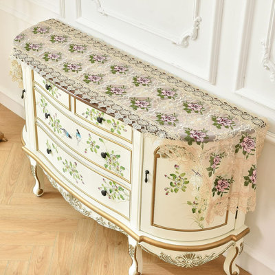 Glennis Dining Linens