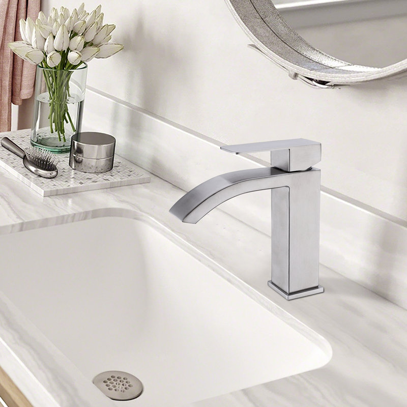 Single-Hole Bathroom Faucet, Brushed Nickel