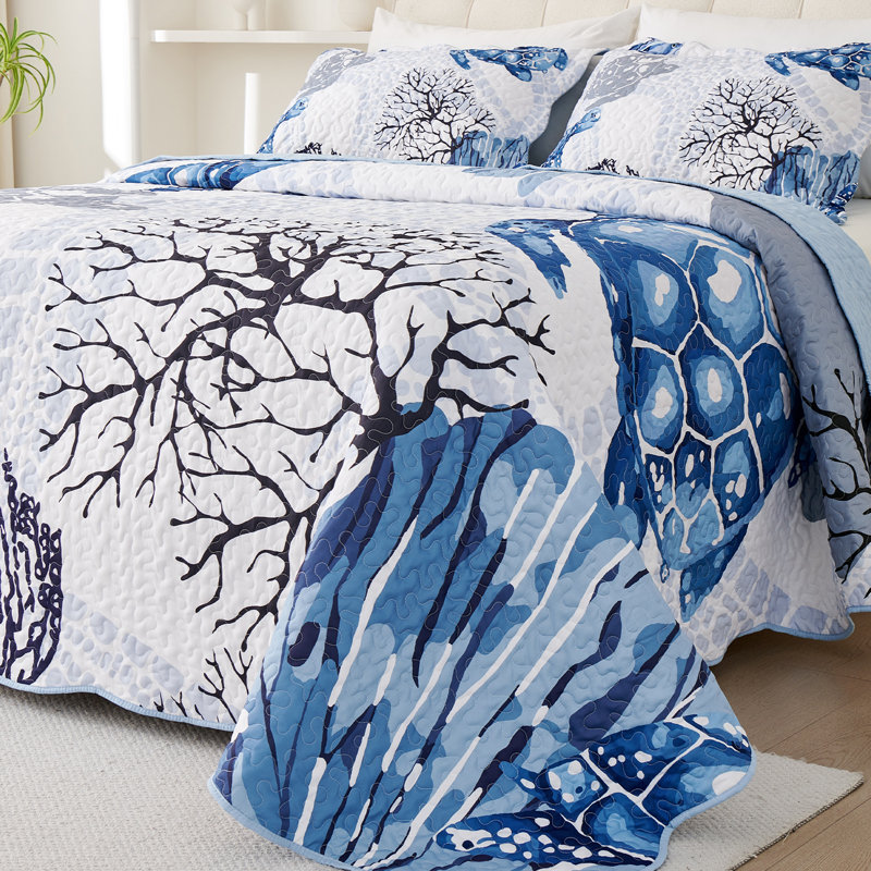 Marine Polyester Quilt Set Summer Bedding Lightweight Quilts, King Quilt + 2 King Shams, Dark Blue Animal Print