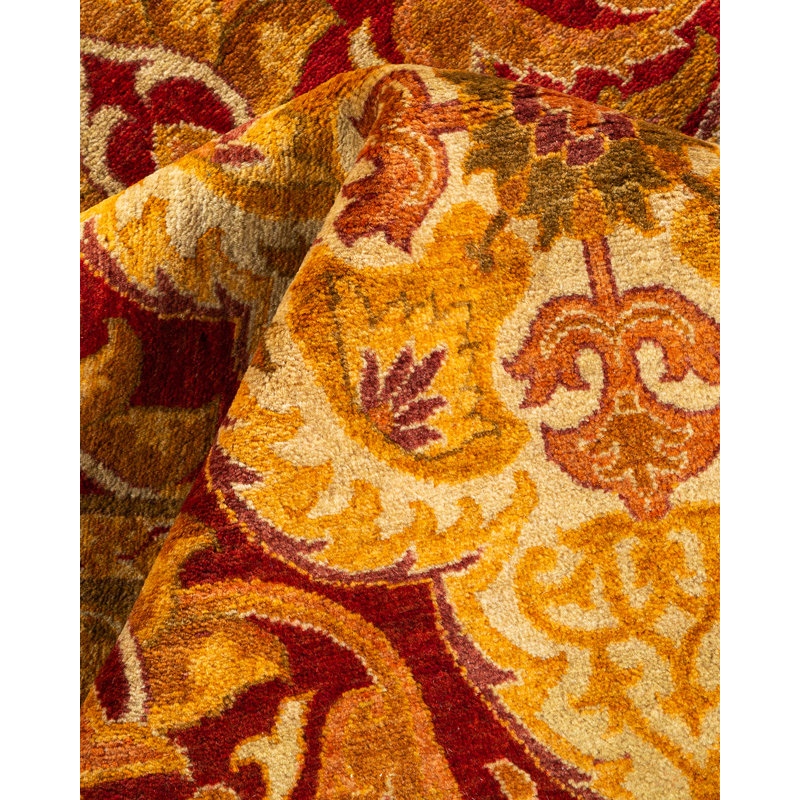 Classic One-of-a-Kind 5' 3" X 6' 1" Hand Knotted Area Rug