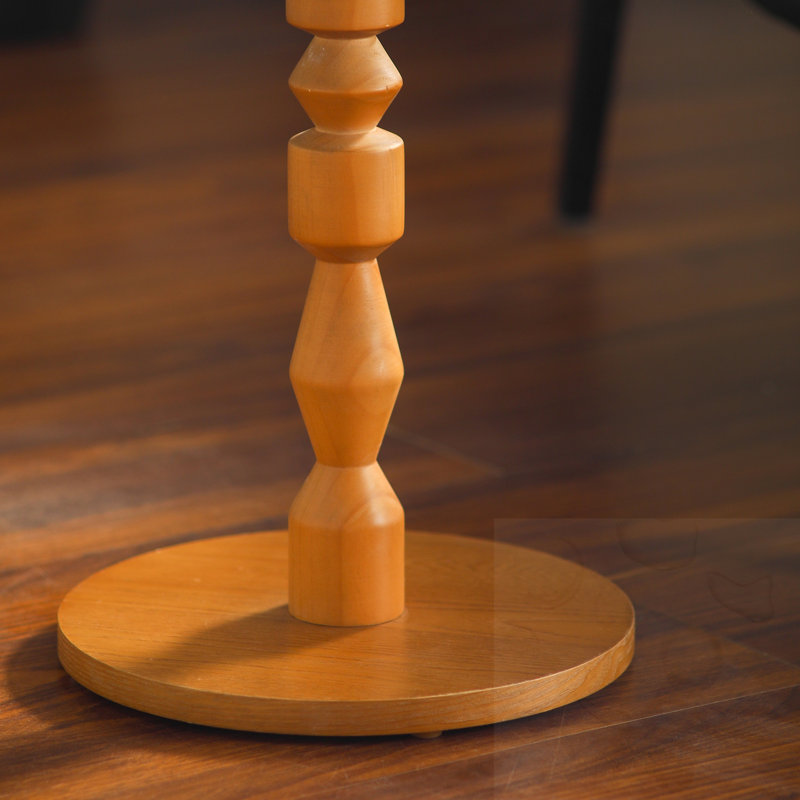 Round Side Table With Spindle Leg