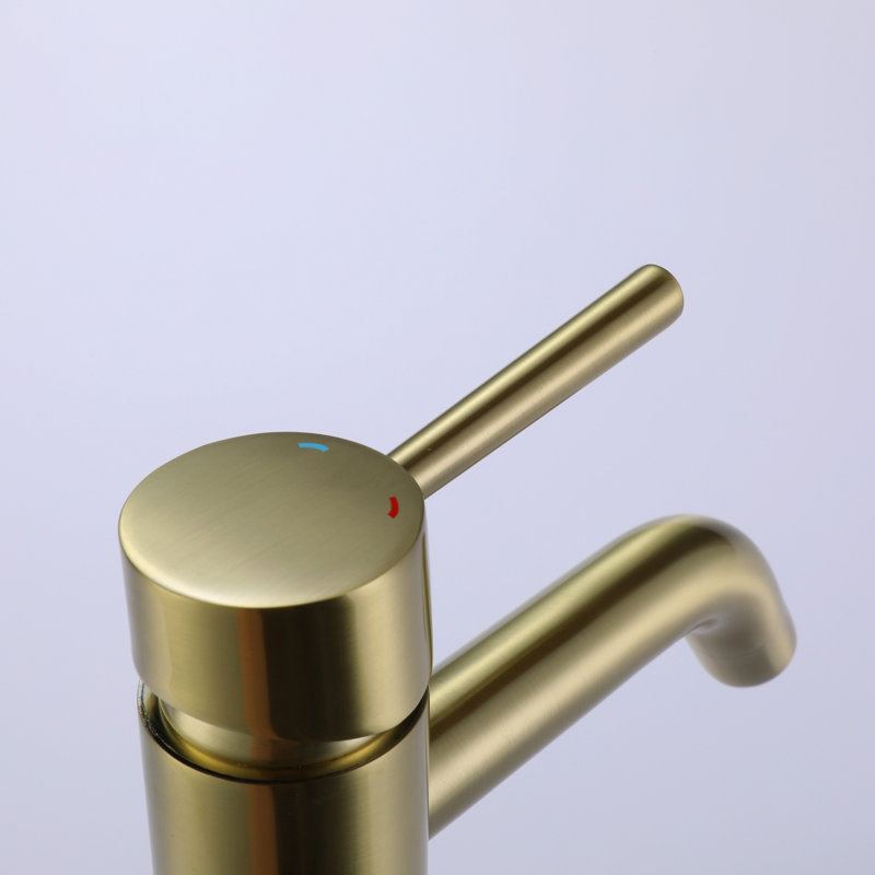 Single-Hole Single-handle Bathroom Faucet