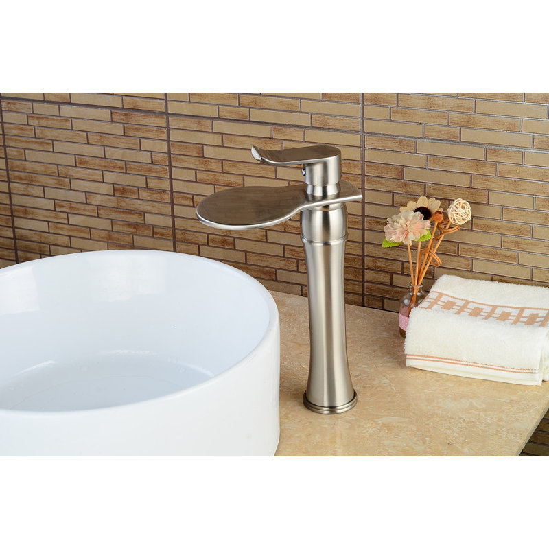 Robinet pour salle de bain à poignée simple avec drain, Nickel brossé