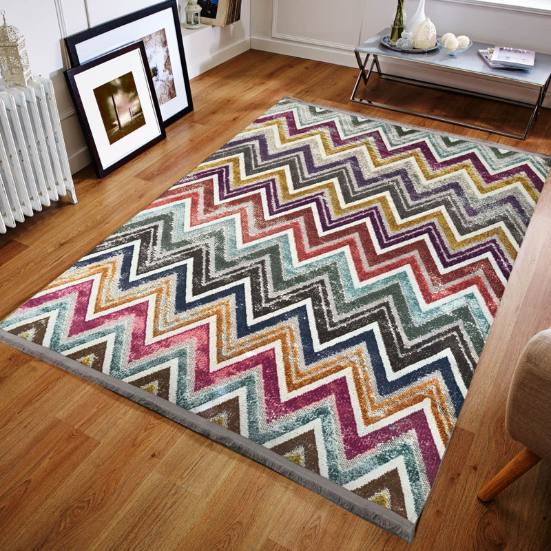 Tapis gris / vert / rouge en coton tissé à la machine Edrie, Rectangle 4 pi 11 po x 7 pi 7 po