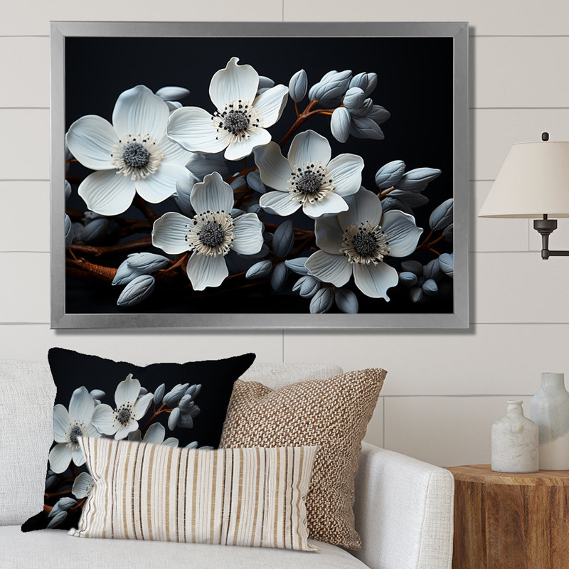 Dogwood Noir Reverie I sur toile, Cadre de coin argenté fermé, H 24 po x l 32 po x P 1 po