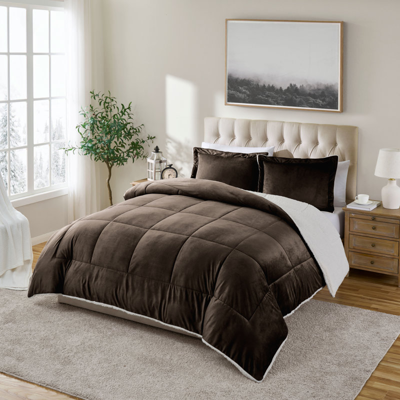 Ensemble d'édredon réversible en micro-vison et sherpa 3 pièces Swift Home, Chocolat, Édredon grand + 2 taies décoratives