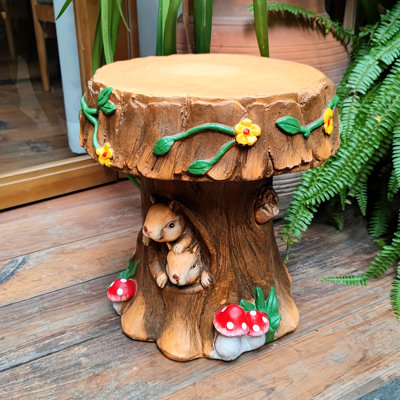 Décoration de chaise de jardin en résine d'écureuil, décoration extérieure / intérieure unique de 12,6 pouces, chaise ronde d'extérieur adaptée aux cours et aux terrasses