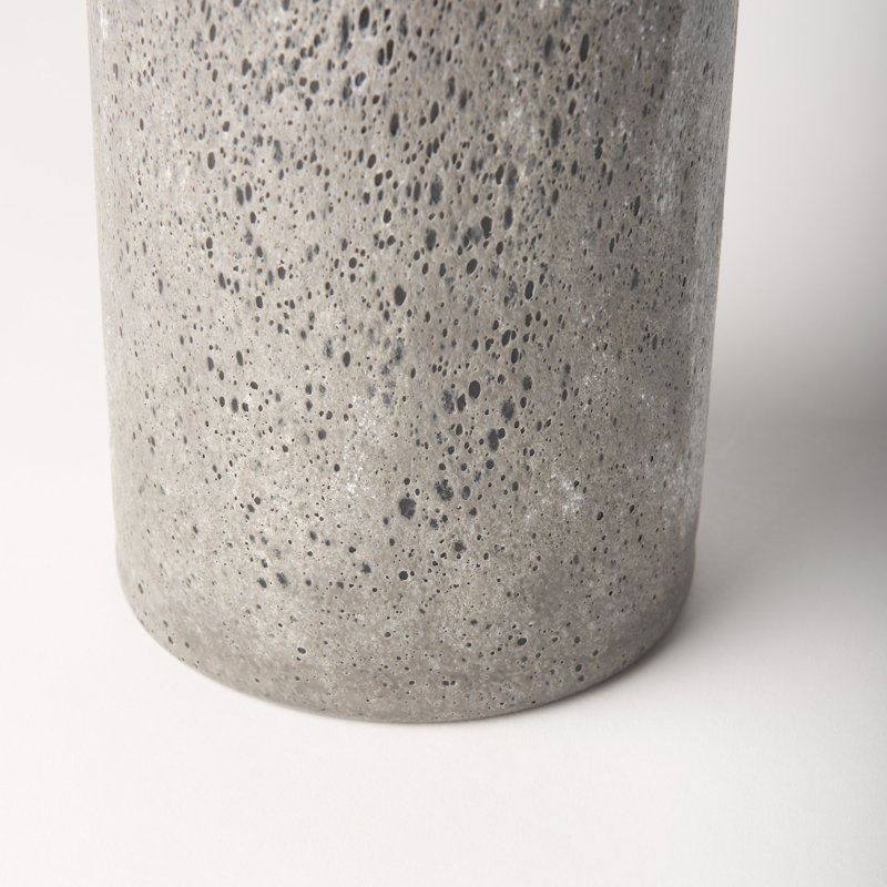 Vase de table en verre, H 12,32 po x l 5,12 po x P 5,12 po