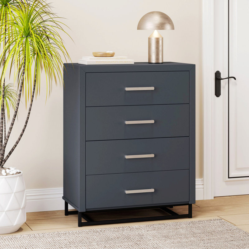 Commode 4 tiroirs l 31,15 po Courtnee, Gris anthracite / noir