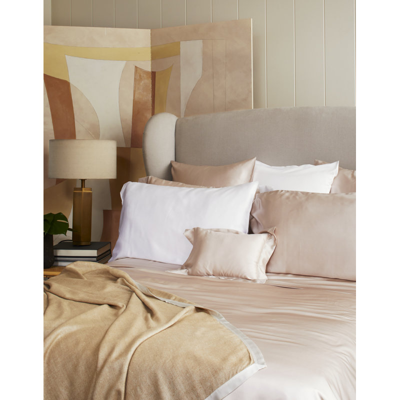 Signature Silk Pillow Case, Standard/Queen 20"x30", Blush