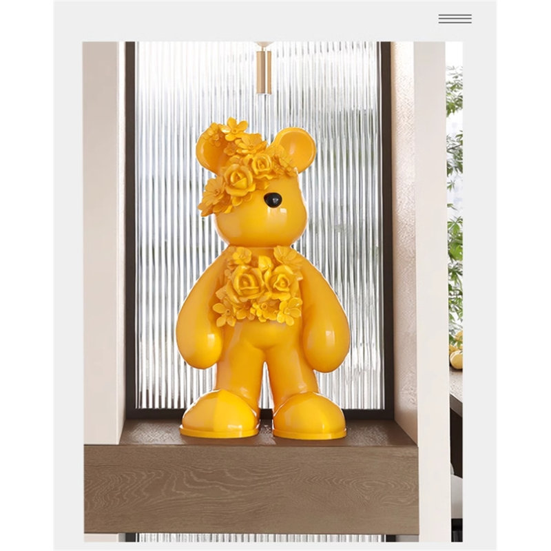 Kaulder Figurines & Sculptures, Yellow