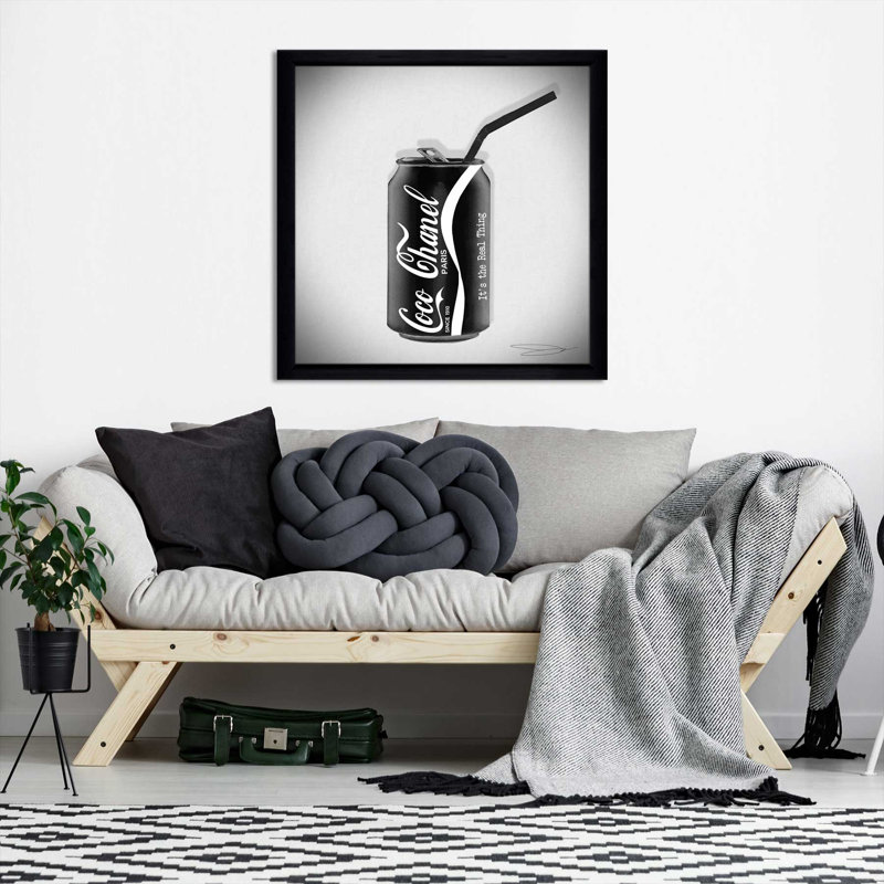 Coco Cola Classic (Square) par By Jodi - impression, H 31,5 po x l 31,5 po x P 1 po, Cadre noir