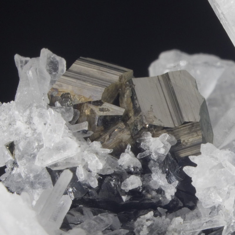 Rhosyn Crystal