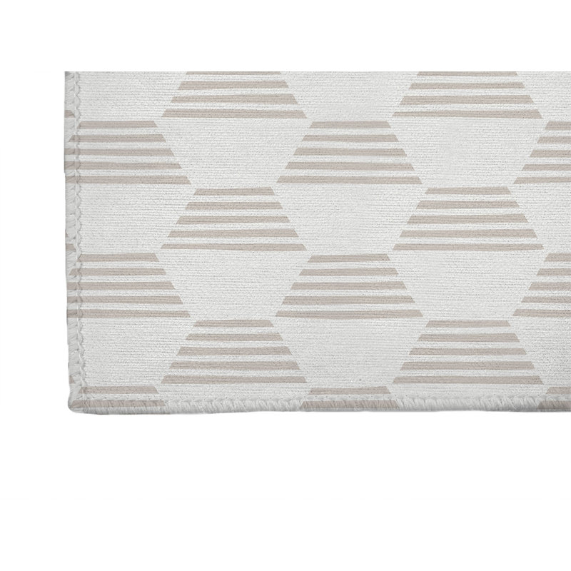 Hexaline Non-Slip Outdoor Rug, Runner 2'6" x 8'