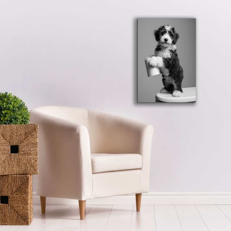  «The Bathroom Matron 2» par Rich Monet, art mural sur toile, 18 po x 26 po, H 26 po x l 18 po