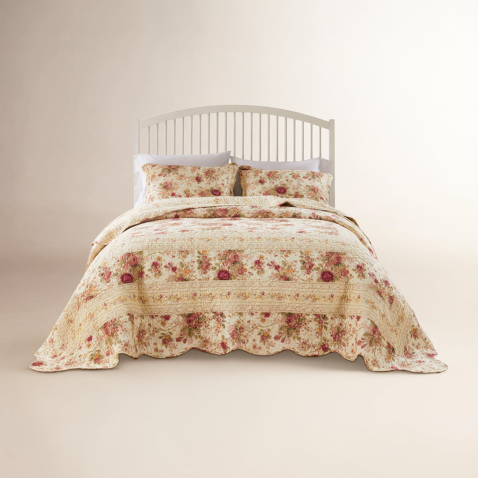 Antique Rose Cotton Reversible Quilt Set, Jumbo Queen Set Quilt + 2 Standard Shams, Ecru