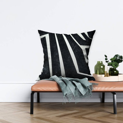 Labyrinth - 26"x26" Throw pillow - Poly twill - Print on demand
