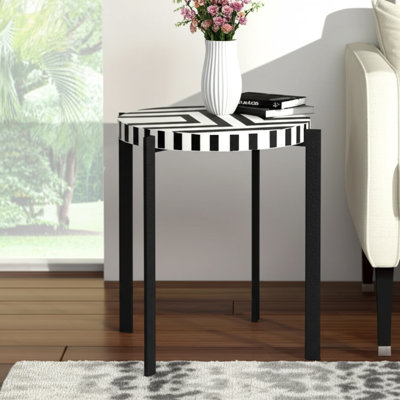 Accent Table Resin And Metal Bold Geometric Design For Home Office Bedroom Living Room - 23" Cream