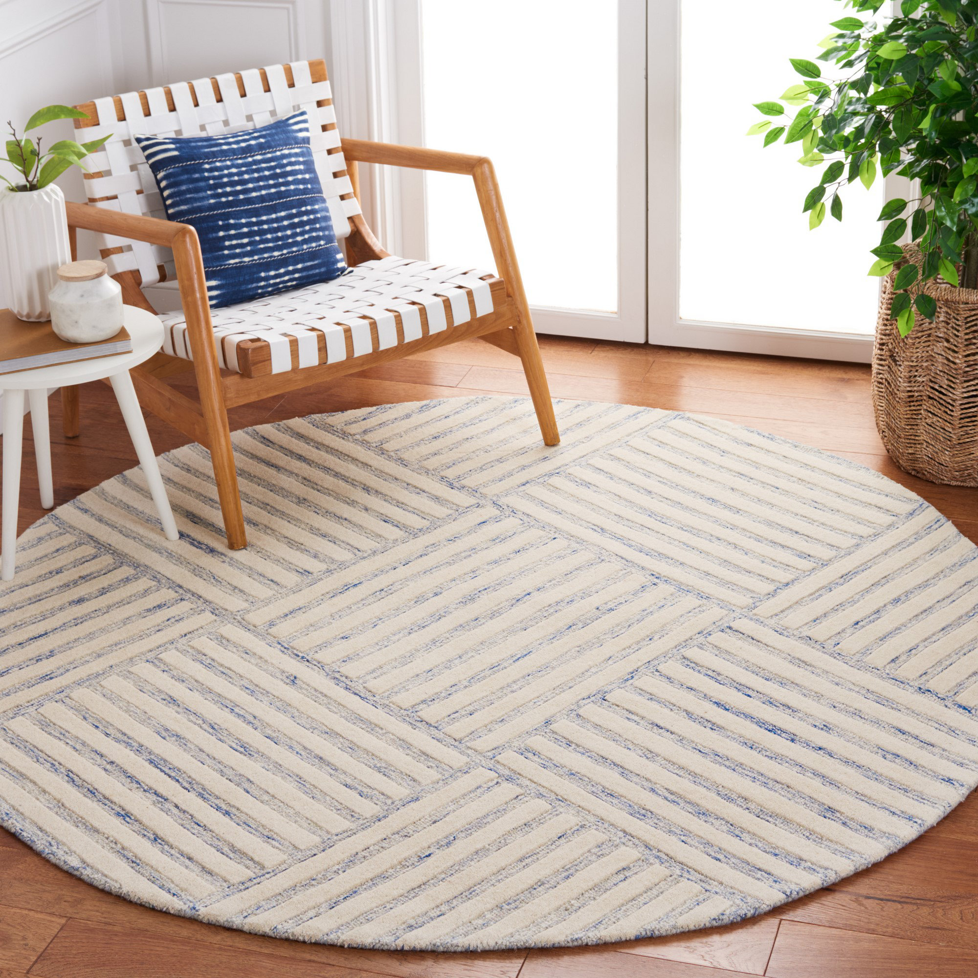 Asgari Handmade Wool Rug, Round 6'